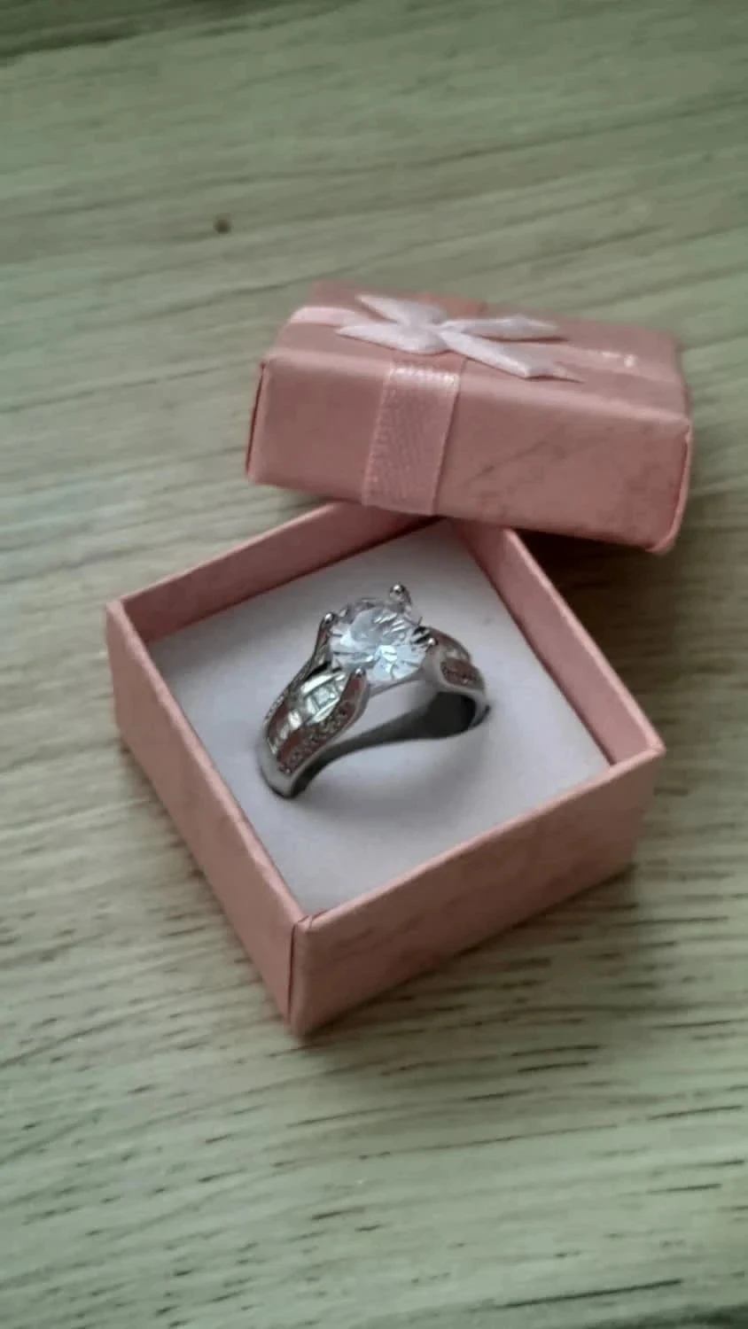 Magnifique Bague, pierre en cristal, strass, taille 58